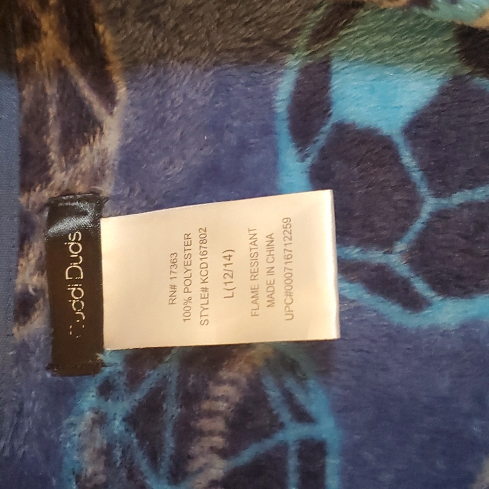 Super soft sports robe, size 12/14 youth - Picture 3 of 3